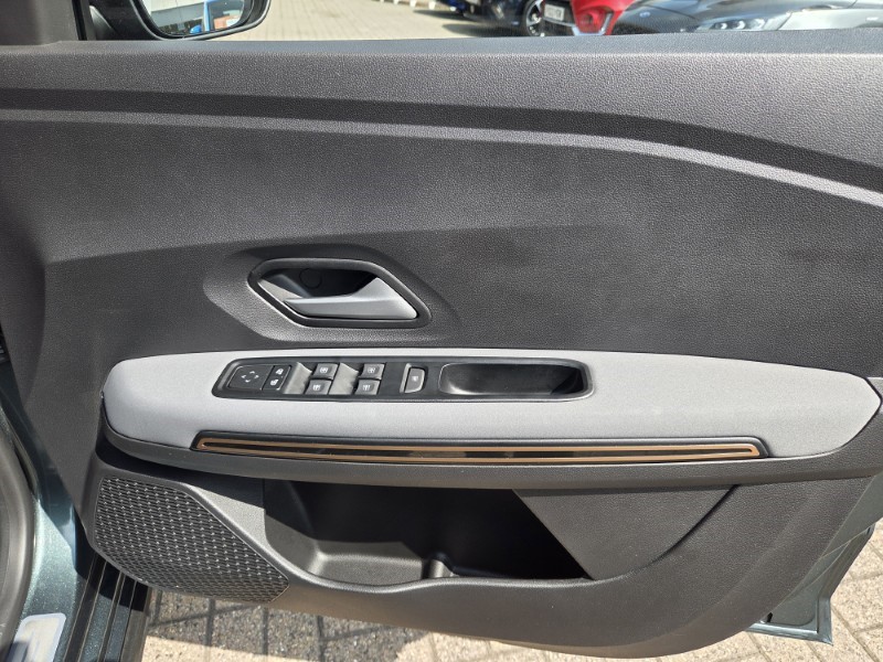 2026 (75) DACIA SANDERO STEPWAY 1.0 TCe Extreme 5dr 5633403