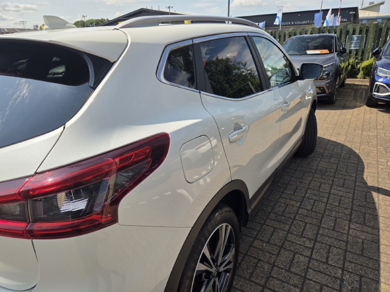 2020 (69) NISSAN QASHQAI 1.3 DiG-T N-Connecta 5dr 5640451