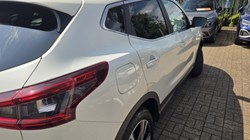 2020 (69) NISSAN QASHQAI 1.3 DiG-T N-Connecta 5dr 5640451
