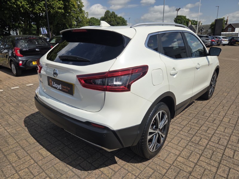 2020 (69) NISSAN QASHQAI 1.3 DiG-T N-Connecta 5dr 5640455