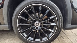 2020 (69) MERCEDES-BENZ GLA 180 AMG Line Edition 5dr Auto 5649495