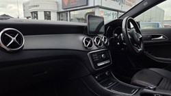 2020 (69) MERCEDES-BENZ GLA 180 AMG Line Edition 5dr Auto 5649519