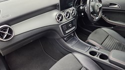 2020 (69) MERCEDES-BENZ GLA 180 AMG Line Edition 5dr Auto 5649520