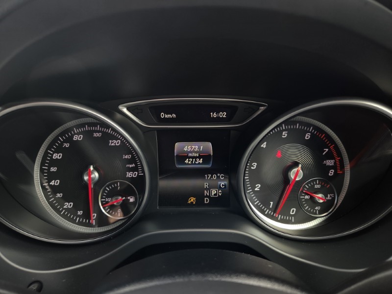 2020 (69) MERCEDES-BENZ GLA 180 AMG Line Edition 5dr Auto 5649537