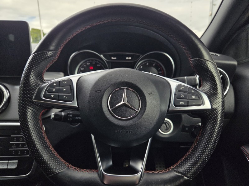 2020 (69) MERCEDES-BENZ GLA 180 AMG Line Edition 5dr Auto 5649528