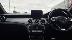 2020 (69) MERCEDES-BENZ GLA 180 AMG Line Edition 5dr Auto 5649515