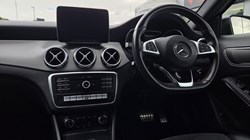 2020 (69) MERCEDES-BENZ GLA 180 AMG Line Edition 5dr Auto 5649516