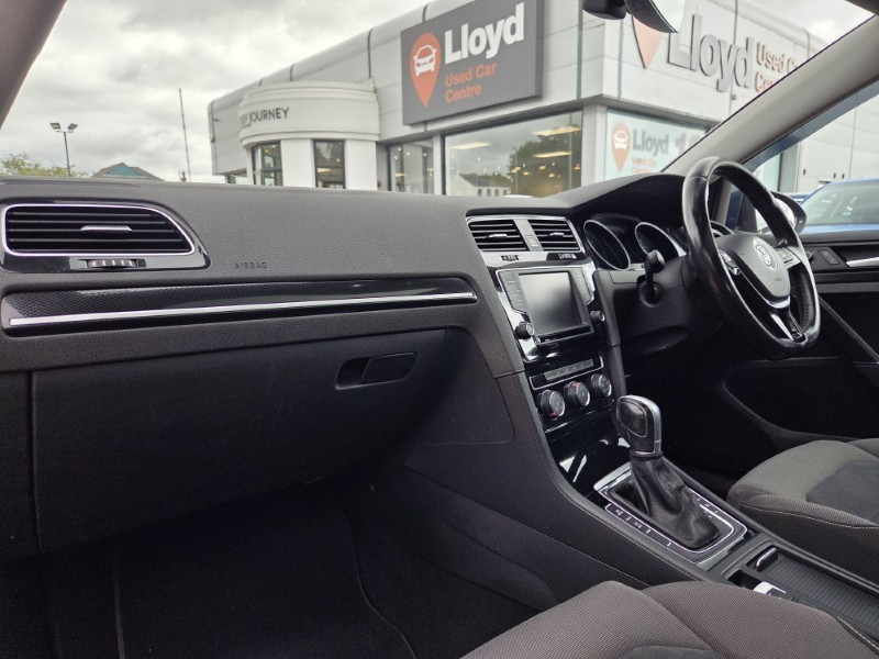 2016 (66) VOLKSWAGEN GOLF 1.6 TDI 110 GT Edition 5dr DSG 5649567