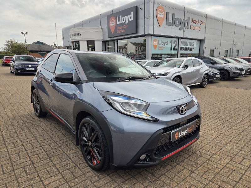 2023 (73) TOYOTA AYGO X 1.0 VVT-i Undercover 5dr