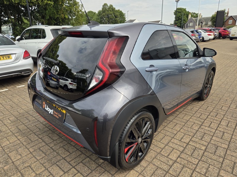 2023 (73) TOYOTA AYGO X 1.0 VVT-i Undercover 5dr 5674733