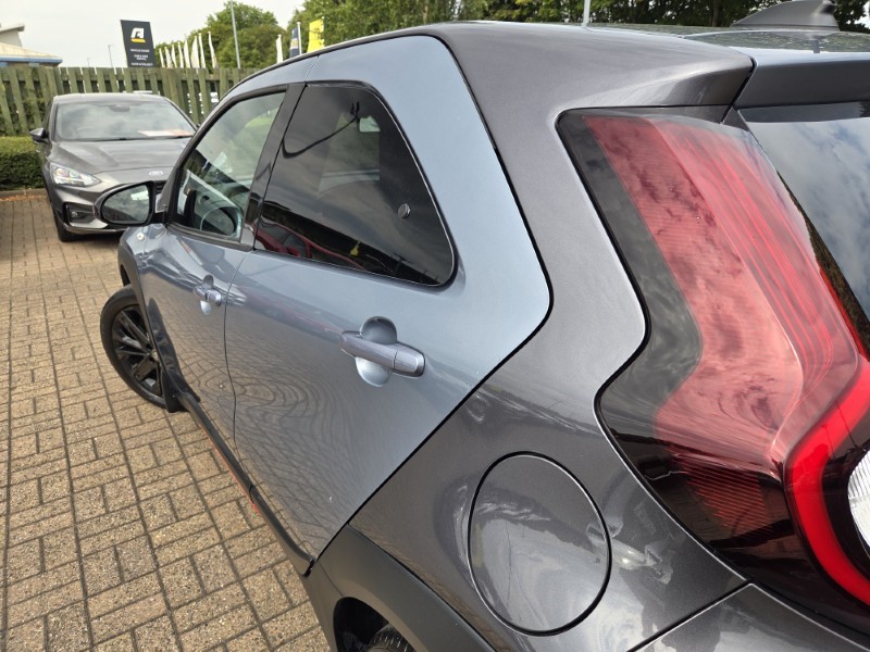 2023 (73) TOYOTA AYGO X 1.0 VVT-i Undercover 5dr 5674727