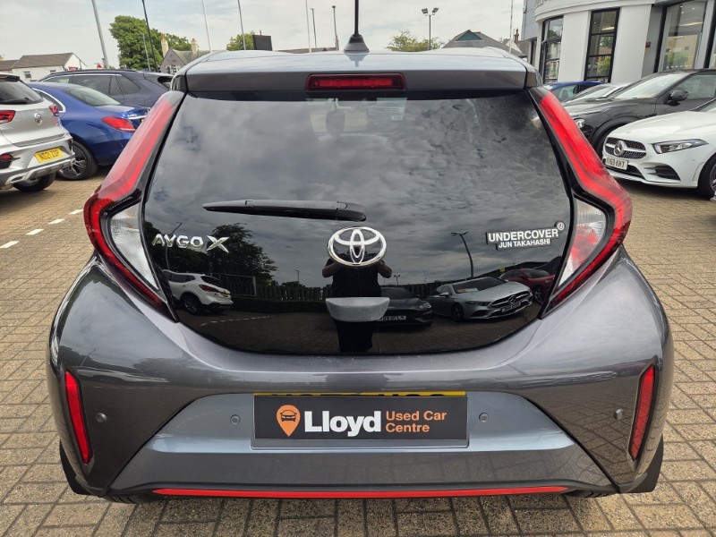 2023 (73) TOYOTA AYGO X 1.0 VVT-i Undercover 5dr 5674732