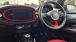 2023 (73) TOYOTA AYGO X 1.0 VVT-i Undercover 5dr 5674740