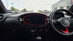 2023 (73) TOYOTA AYGO X 1.0 VVT-i Undercover 5dr 5674739