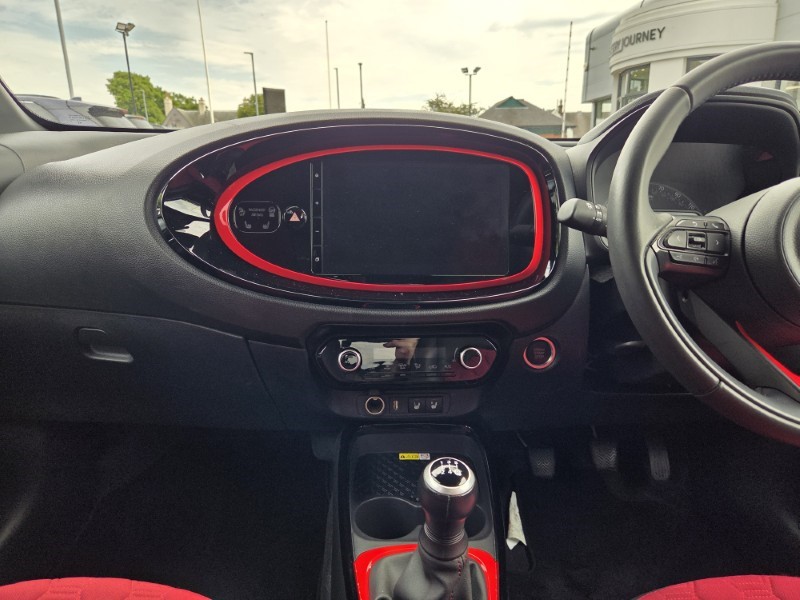 2023 (73) TOYOTA AYGO X 1.0 VVT-i Undercover 5dr 5674741
