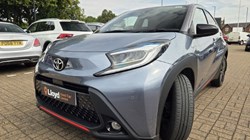 2023 (73) TOYOTA AYGO X 1.0 VVT-i Undercover 5dr 5674726