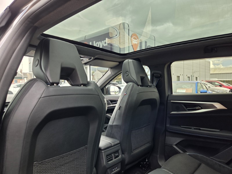 2023 (23) RENAULT AUSTRAL E-Tech FHEV Iconic Esprit Alpine 5dr Auto 4C 5649718