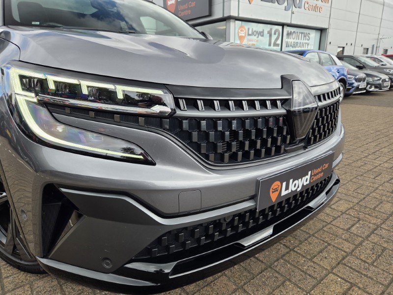 2023 (23) RENAULT AUSTRAL E-Tech FHEV Iconic Esprit Alpine 5dr Auto 4C 5649705