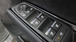 2023 (23) RENAULT AUSTRAL E-Tech FHEV Iconic Esprit Alpine 5dr Auto 4C 5649731