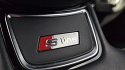 2017 (17) AUDI Q3 2.0 TDI Quattro S Line Edition 5dr S Tronic 5657520