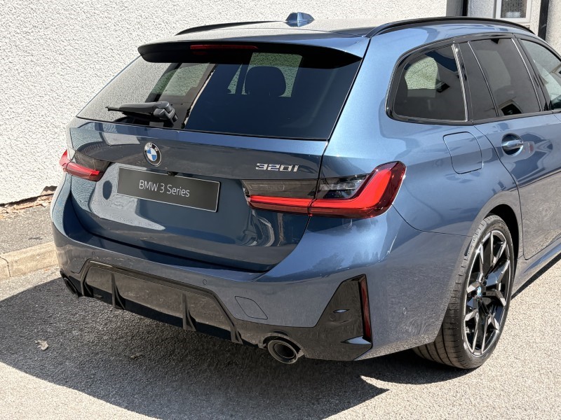  BMW 3 SERIES 320i M Sport 5dr Step Auto [Pro Pack] 5627114
