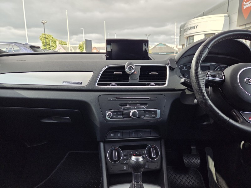 2017 (17) AUDI Q3 2.0 TDI Quattro S Line Edition 5dr S Tronic 5657508