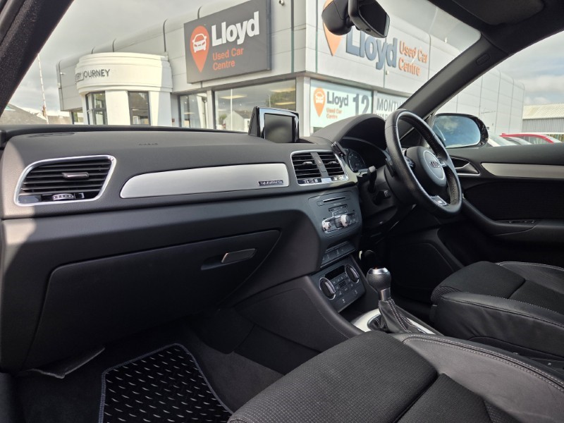 2017 (17) AUDI Q3 2.0 TDI Quattro S Line Edition 5dr S Tronic 5657510