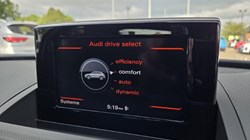 2017 (17) AUDI Q3 2.0 TDI Quattro S Line Edition 5dr S Tronic 5657531