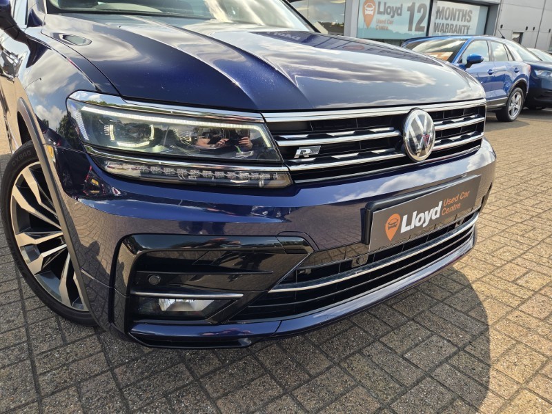 2018 (18) VOLKSWAGEN TIGUAN 2.0 TSi 180 4Motion R-Line 5dr DSG 5651251