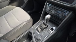 2018 (18) VOLKSWAGEN TIGUAN 2.0 TSi 180 4Motion R-Line 5dr DSG 5651283