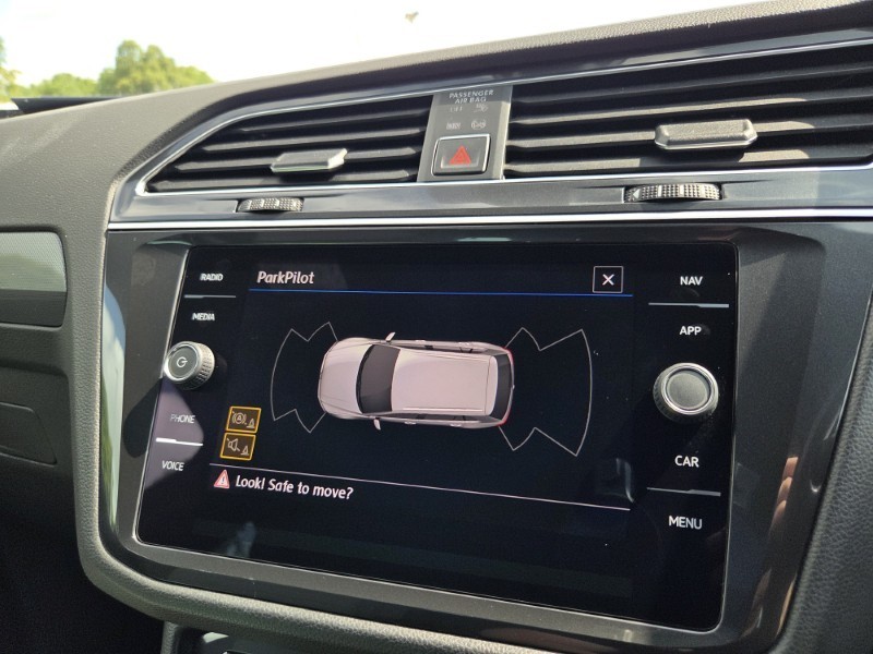 2018 (18) VOLKSWAGEN TIGUAN 2.0 TSi 180 4Motion R-Line 5dr DSG 5651294