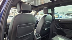 2018 (18) VOLKSWAGEN TIGUAN 2.0 TSi 180 4Motion R-Line 5dr DSG 5651264