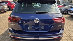 2018 (18) VOLKSWAGEN TIGUAN 2.0 TSi 180 4Motion R-Line 5dr DSG 5651258