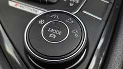 2018 (18) VOLKSWAGEN TIGUAN 2.0 TSi 180 4Motion R-Line 5dr DSG 5651284