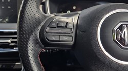 2023 (72) MG MOTOR UK HS 1.5 T-GDI PHEV Excite 5dr Auto 5656330
