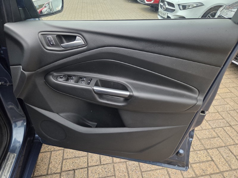 2019 (69) FORD KUGA 1.5 EcoBoost ST-Line 5dr 2WD 5653016