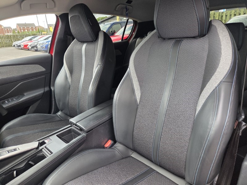 2022 (22) PEUGEOT 308 1.2 PureTech Allure Premium 5dr EAT8 5656373