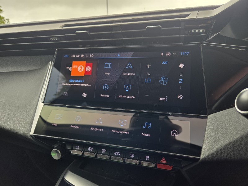 2022 (22) PEUGEOT 308 1.2 PureTech Allure Premium 5dr EAT8 5656382
