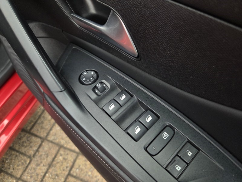2022 (22) PEUGEOT 308 1.2 PureTech Allure Premium 5dr EAT8 5656376