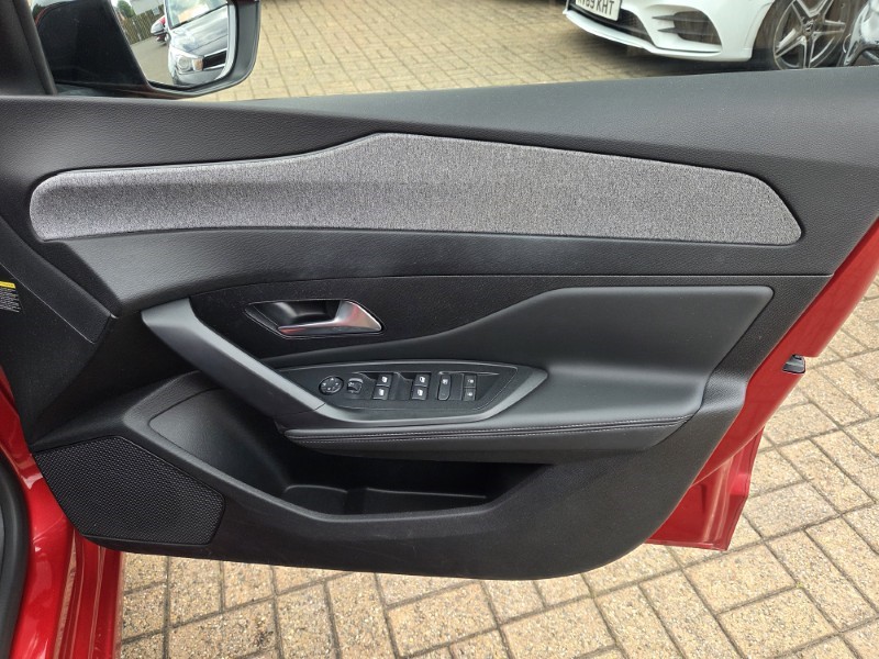 2022 (22) PEUGEOT 308 1.2 PureTech Allure Premium 5dr EAT8 5656375