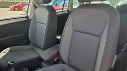 2019 (69) VOLKSWAGEN TIGUAN 2.0 TDi 150 Match 5dr 5666396