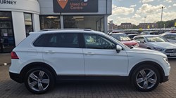 2019 (69) VOLKSWAGEN TIGUAN 2.0 TDi 150 Match 5dr 5666373