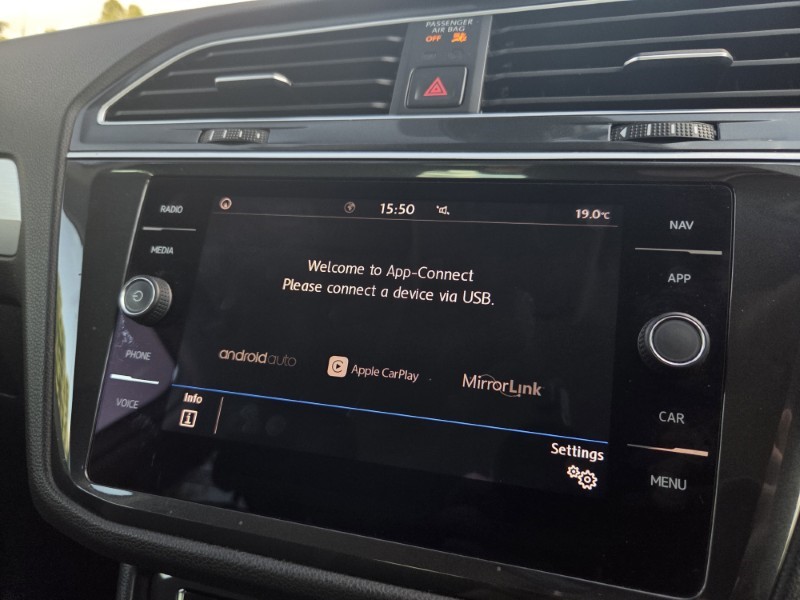 2019 (69) VOLKSWAGEN TIGUAN 2.0 TDi 150 Match 5dr 5666409