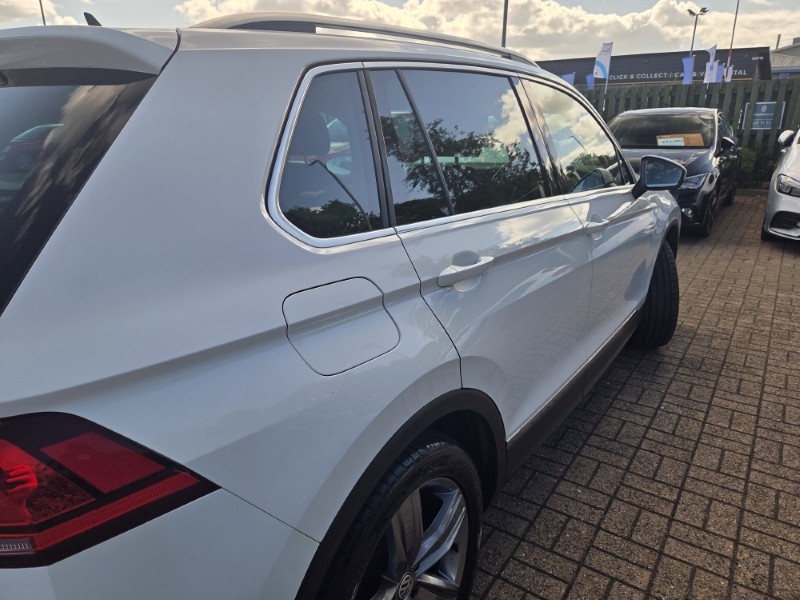 2019 (69) VOLKSWAGEN TIGUAN 2.0 TDi 150 Match 5dr 5666383