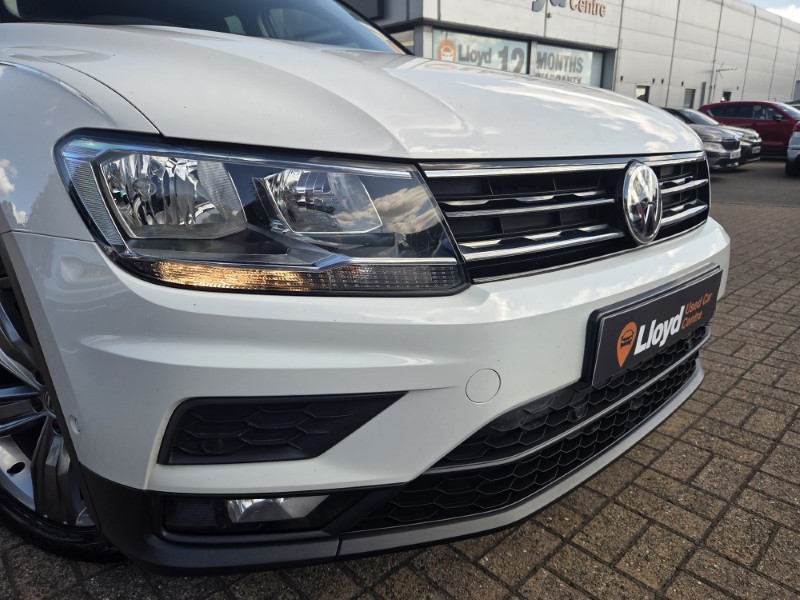 2019 (69) VOLKSWAGEN TIGUAN 2.0 TDi 150 Match 5dr 5666380