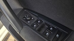 2019 (69) VOLKSWAGEN TIGUAN 2.0 TDi 150 Match 5dr 5666399
