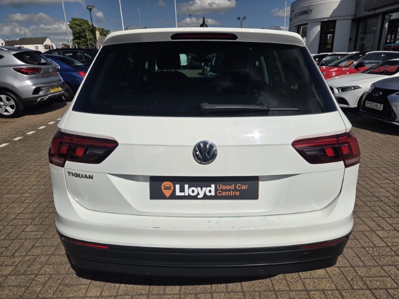 2019 (69) VOLKSWAGEN TIGUAN 2.0 TDi 150 Match 5dr 5666386