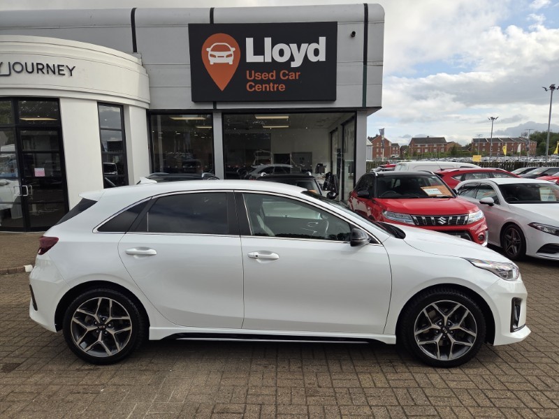 2020 (20) KIA CEED 1.6 CRDi ISG GT-Line 5dr 5657536