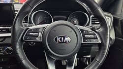 2020 (20) KIA CEED 1.6 CRDi ISG GT-Line 5dr 5657570