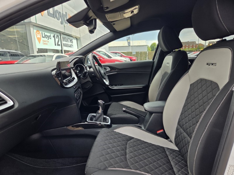 2020 (20) KIA CEED 1.6 CRDi ISG GT-Line 5dr 5657562